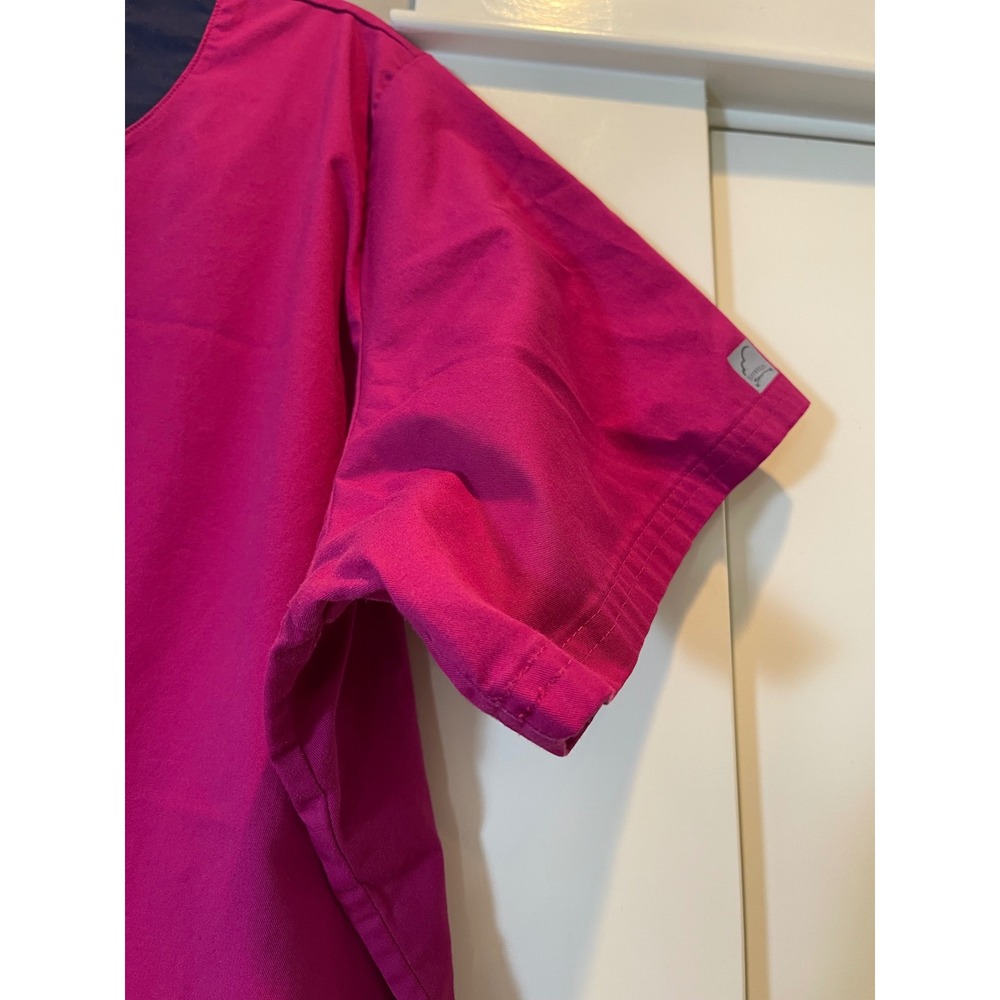 Butter-Soft Stretch Womens Scrub Top Pink Navy Trim V-Neck 2X Medical Uniform - Picture 8 of 12
